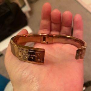 Michael Kors gold bracelet